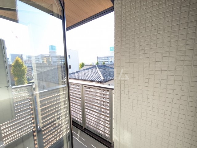 19/30 バルコニー