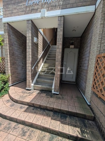 2/8 エントランス