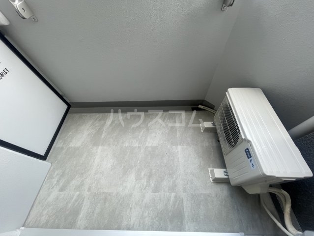 21/30 バルコニー