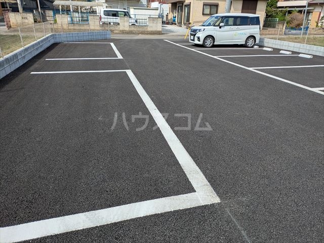 20/30 駐車場
