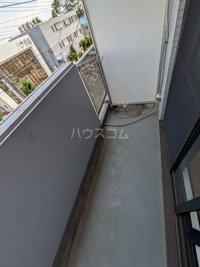 13/30 バルコニー