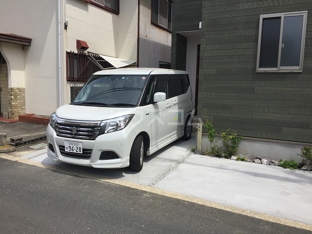15/20 駐車場
