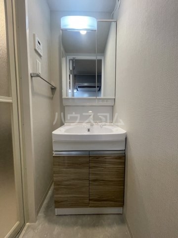 17/30 洗面