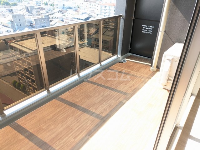 17/22 バルコニー