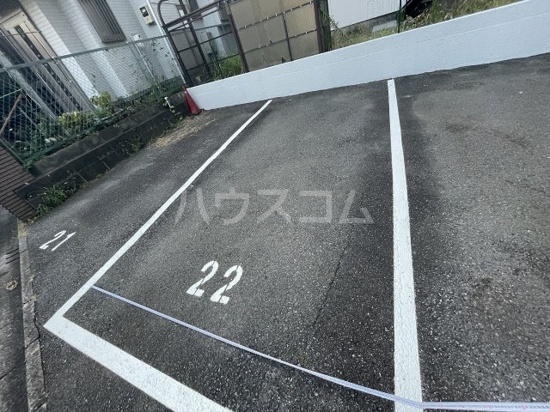 15/25 駐車場