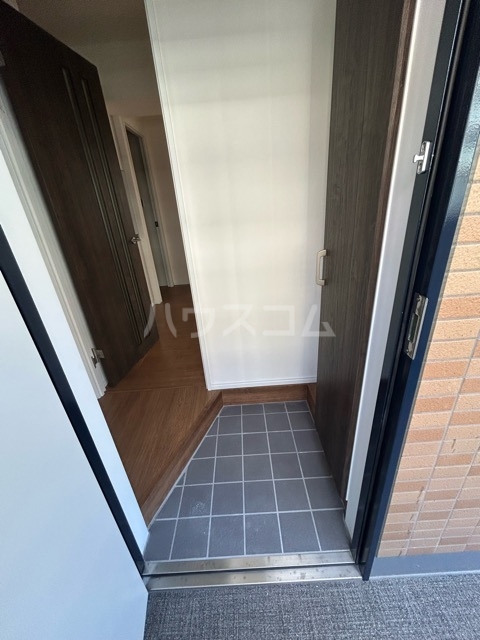 19/29 エントランス