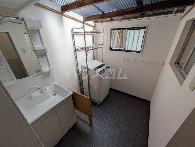 23/30 バルコニー