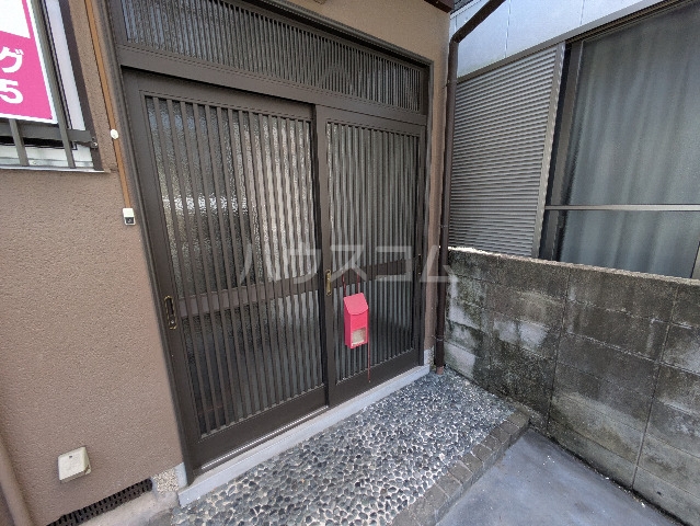 29/30 エントランス