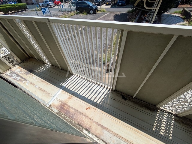 18/30 バルコニー