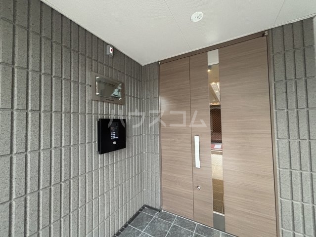 29/30 エントランス