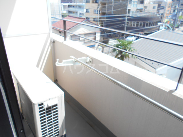 20/30 バルコニー