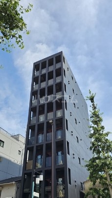 Laterite　Mejiroの外観