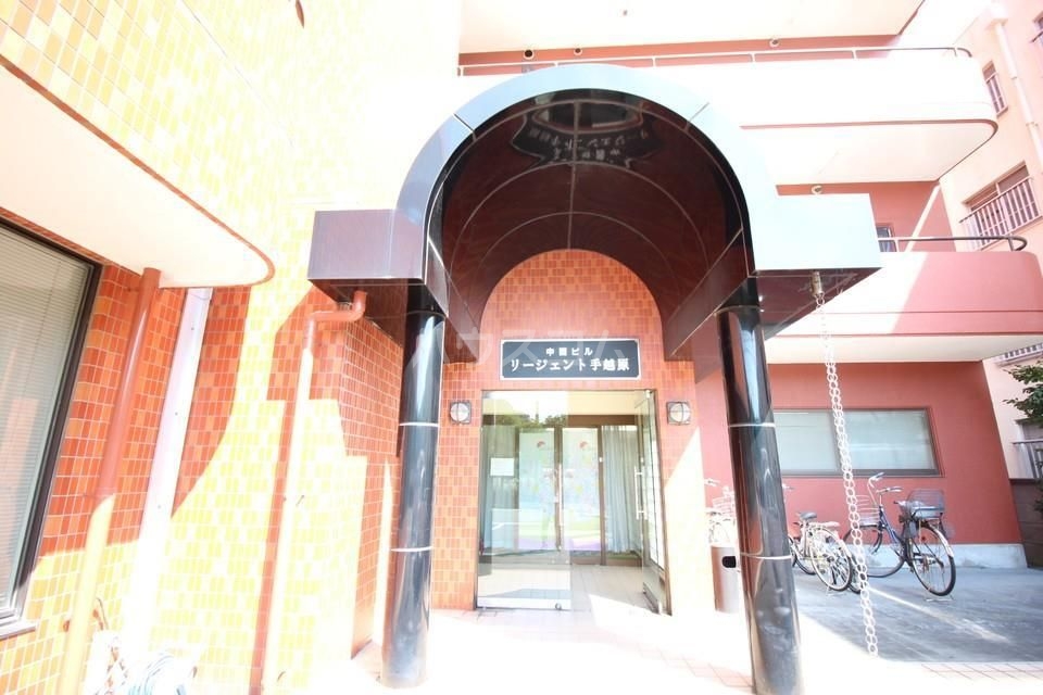 20/24 エントランス