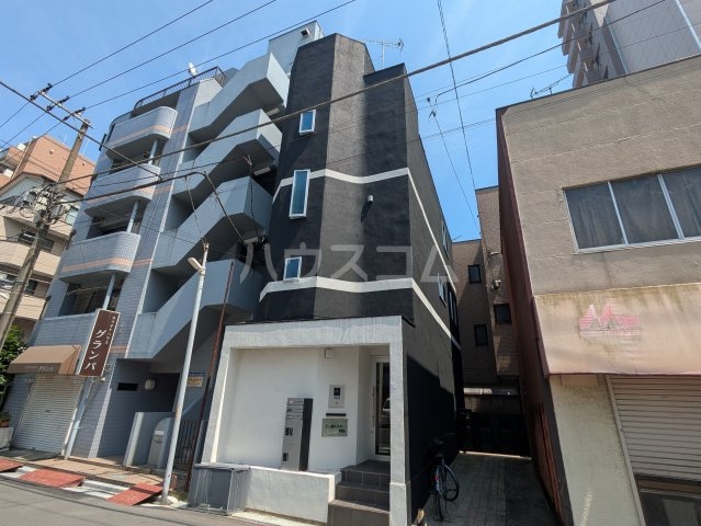 ゴールドスター川崎の外観