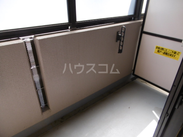 23/30 バルコニー
