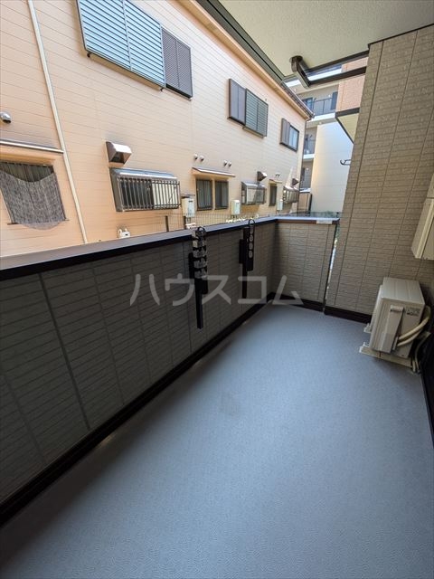 21/30 バルコニー