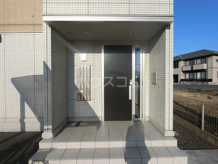 19/29 エントランス