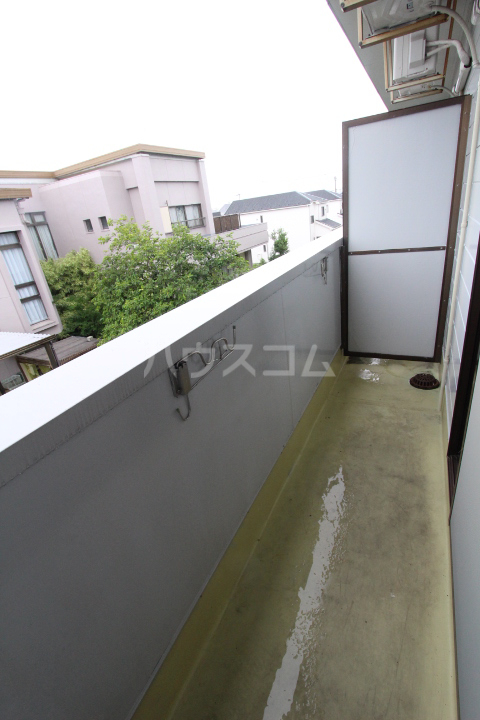 13/28 バルコニー