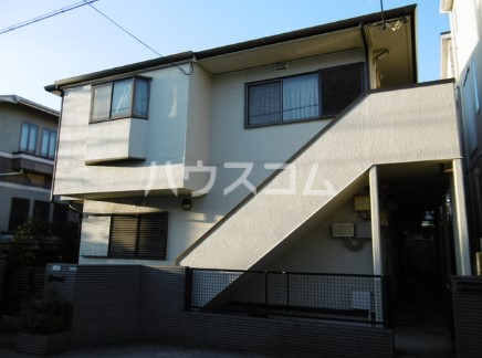 18/21 エントランス