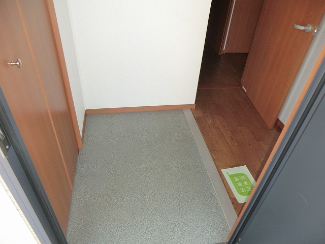 5/23 玄関