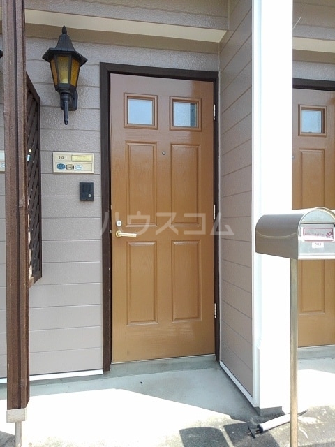 15/27 エントランス