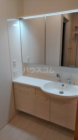 15/30 洗面