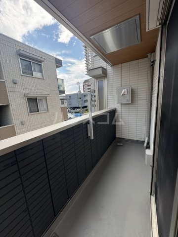 21/30 バルコニー