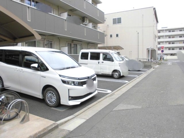 5/6 駐車場