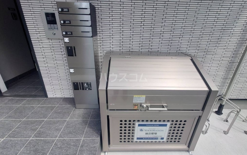 建物エントランス