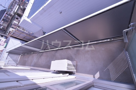 14/22 バルコニー