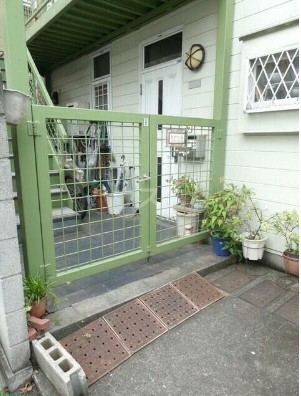 14/16 エントランス