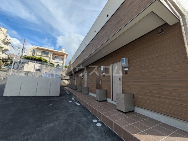 2/4 エントランス