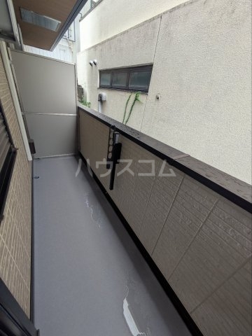 13/30 バルコニー