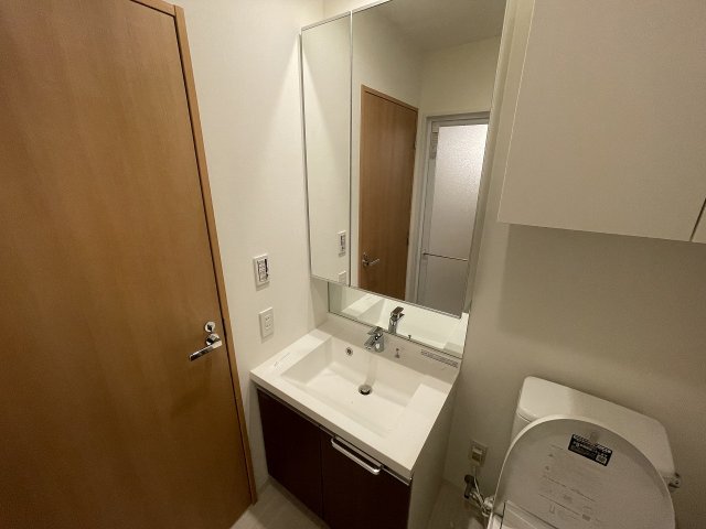 13/30 洗面