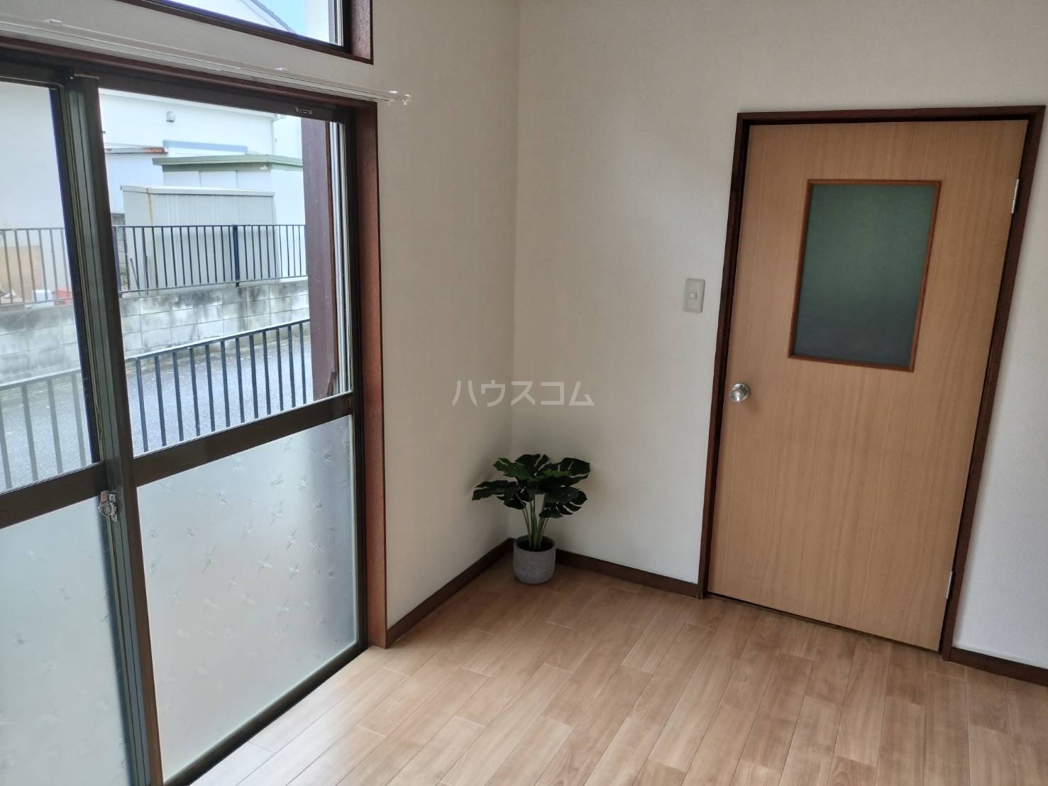 13/21 バルコニー