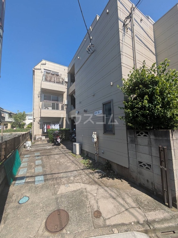 29/30 エントランス