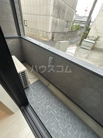 17/30 バルコニー