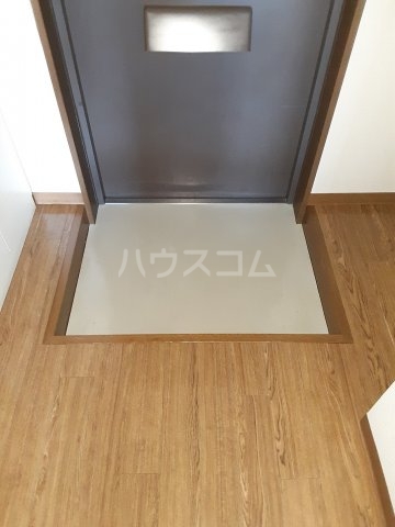 5/23 玄関