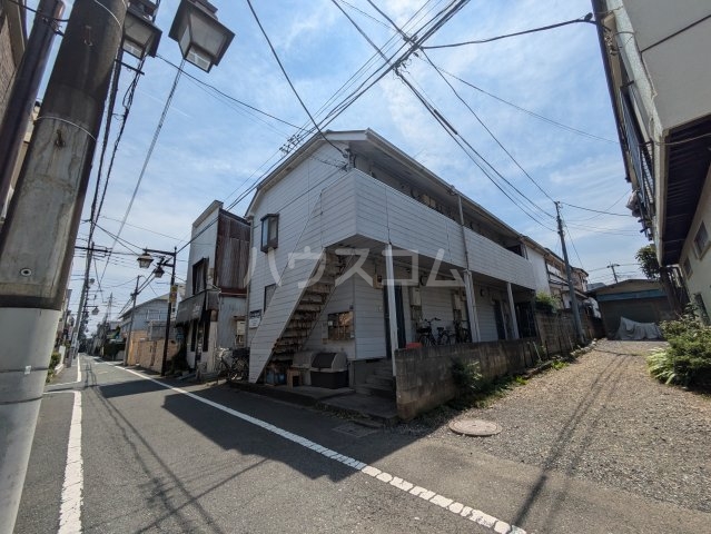 14/22 エントランス