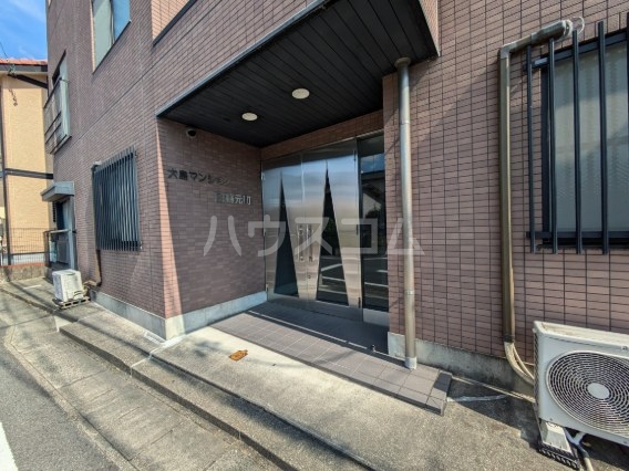 17/27 エントランス