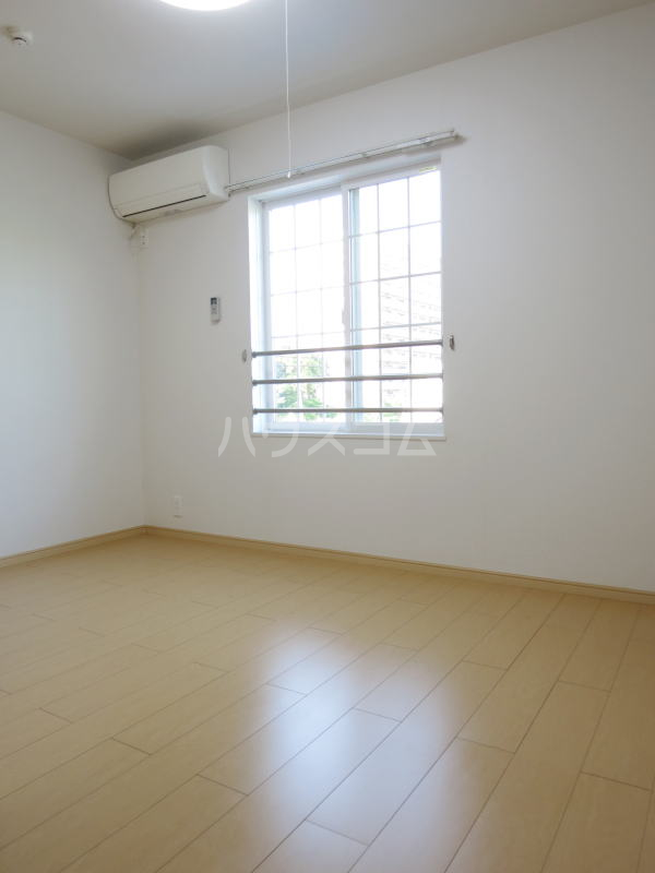 21/30 エントランス