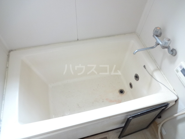 19/30 浴室
