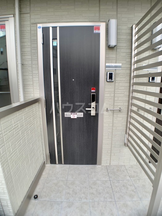 13/24 エントランス