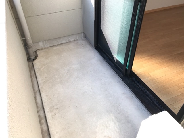 13/30 バルコニー