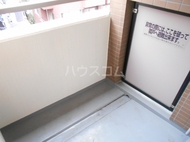 20/30 バルコニー