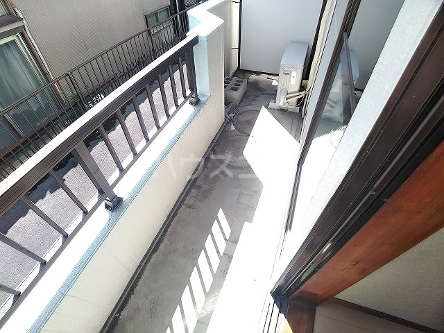 21/30 バルコニー