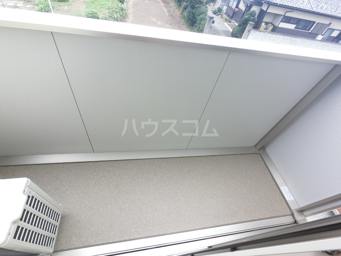 13/20 バルコニー