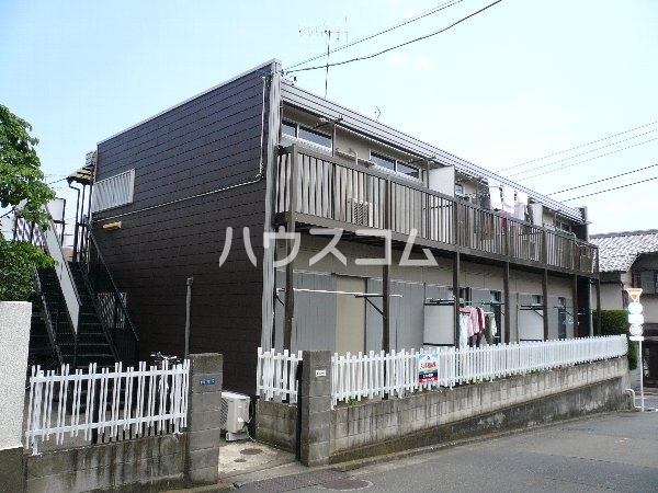 2/4 エントランス