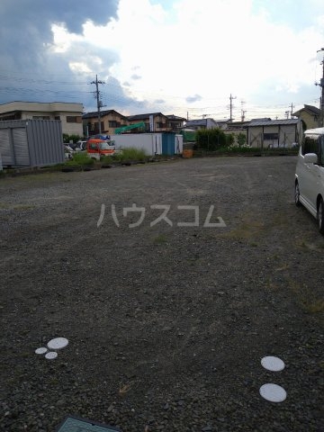 14/23 駐車場