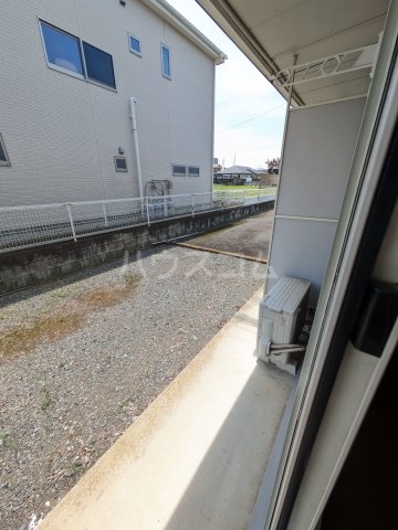 13/16 バルコニー